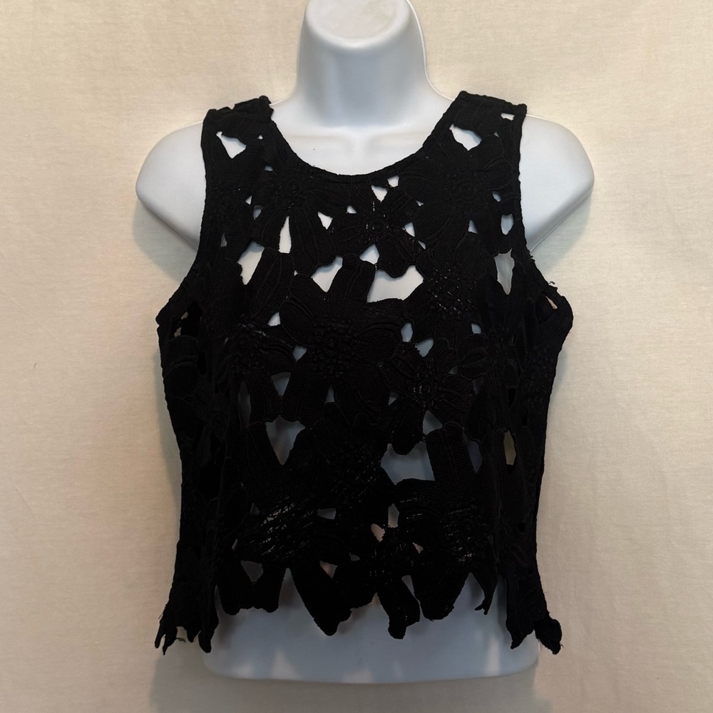 H-179 Acemi Black Sleeveless Lace Cropped Pullover Blouse Size S